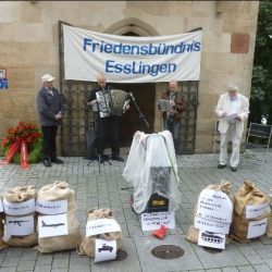 Antikriegstag 2019 in Esslingen: Sicherheit neu denken - abrüsten statt aufrüsten!